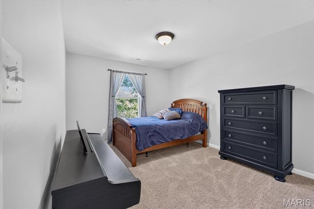 634 Creek Bend Drive, Lake St Louis, MO 63367