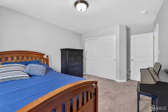634 Creek Bend Drive, Lake St Louis, MO 63367
