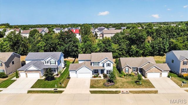 634 Creek Bend Drive, Lake St Louis, MO 63367