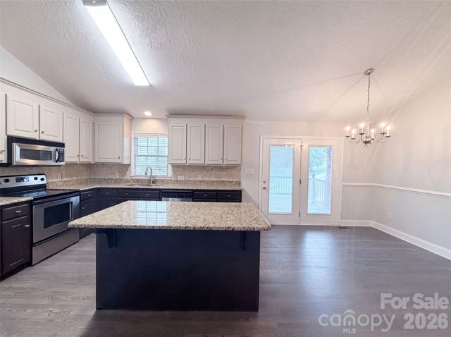 106 Millbranch Lane, Statesville, NC 28625