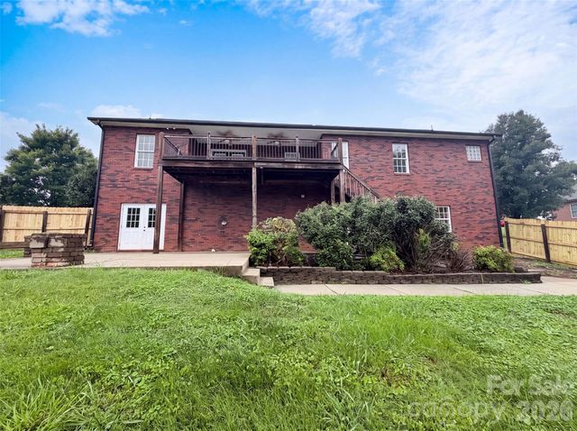 106 Millbranch Lane, Statesville, NC 28625