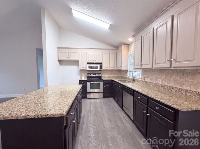 106 Millbranch Lane, Statesville, NC 28625