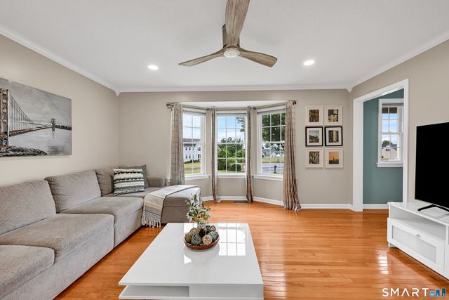 7 Rosa Court, Ellington, CT 06029