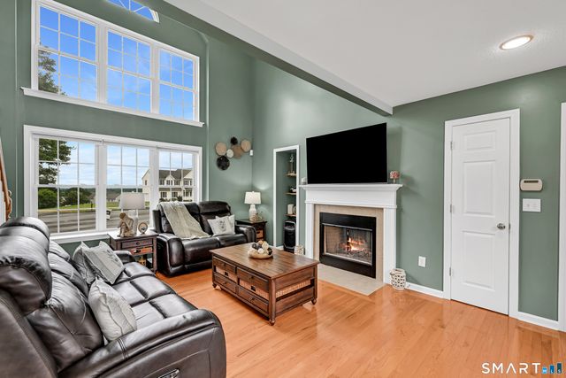 7 Rosa Court, Ellington, CT 06029