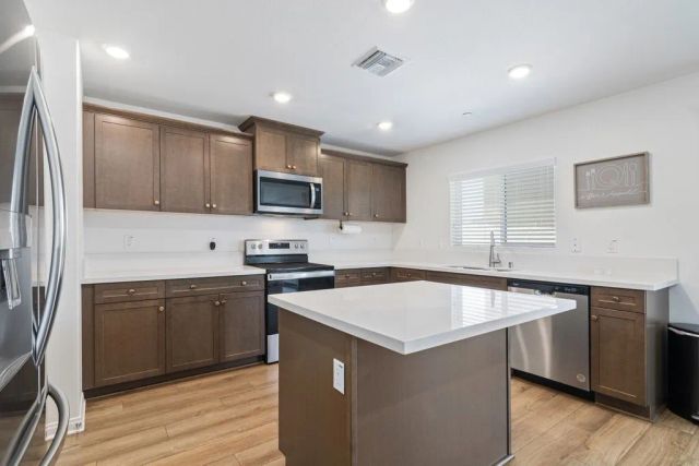 28360 Hollow Grove, Nuevo, CA 92567