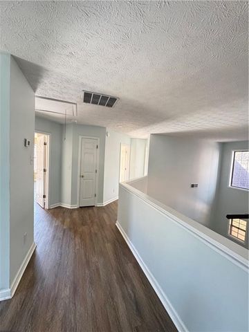 1009 Chads Ridge, Jonesboro, GA 30236