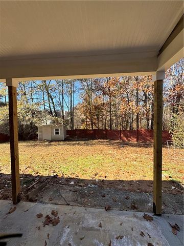 1009 Chads Ridge, Jonesboro, GA 30236