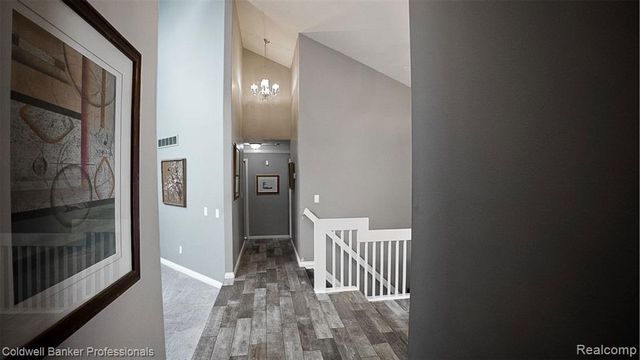 1671 Apple Drive, Troy, MI 48098