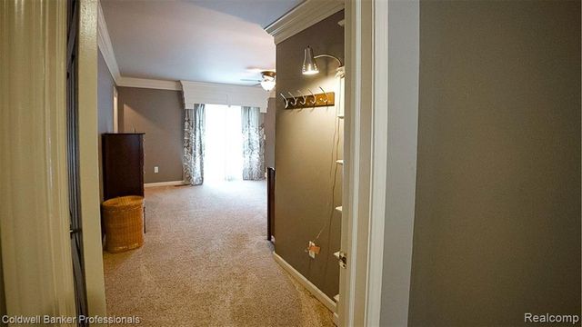 1671 Apple Drive, Troy, MI 48098