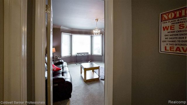 1671 Apple Drive, Troy, MI 48098