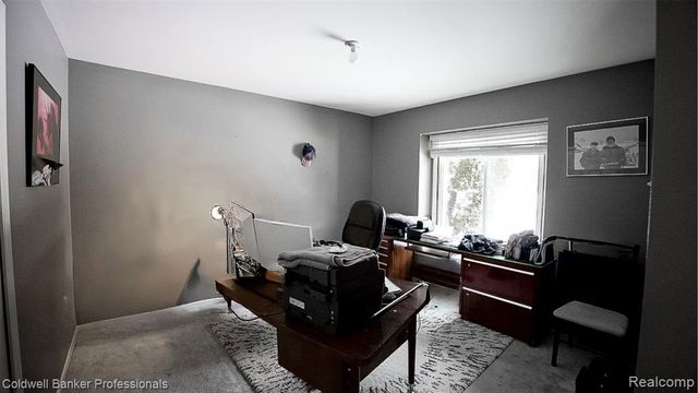 1671 Apple Drive, Troy, MI 48098