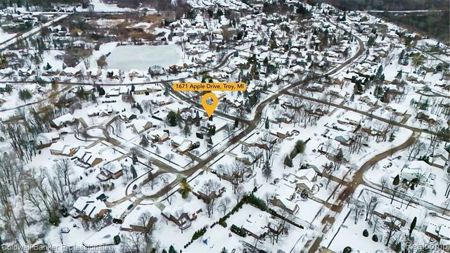 1671 Apple Drive, Troy, MI 48098