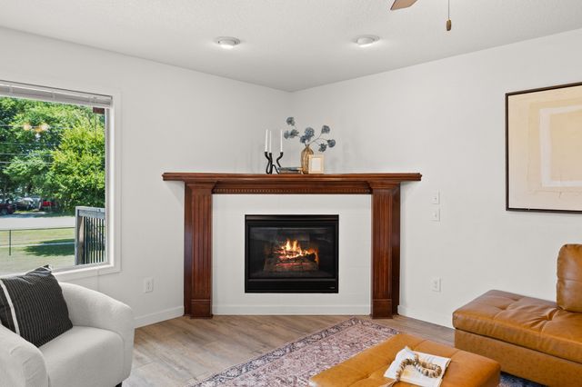 101 NW 10th Circle, Grimes, IA 50111