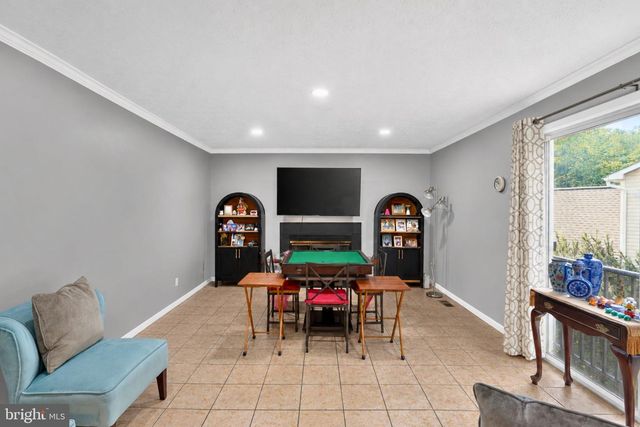 19319 PLUMMER DR, Germantown, MD 20876