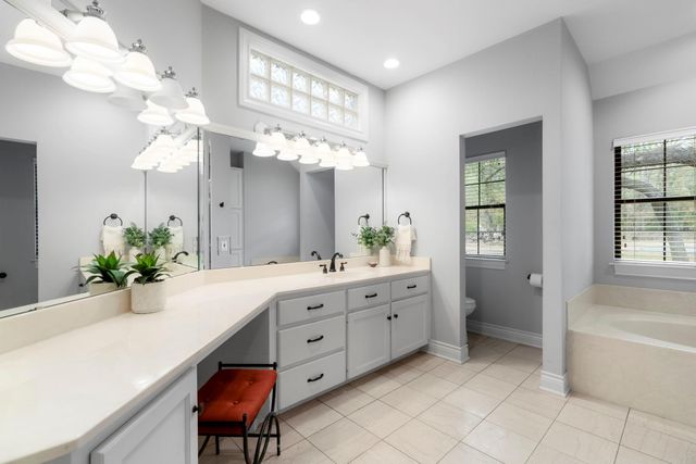 111 Hidden CRK, Wimberley, TX 78676