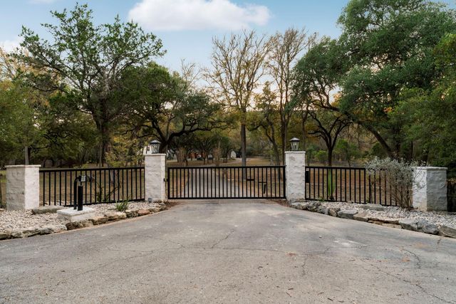 111 Hidden CRK, Wimberley, TX 78676