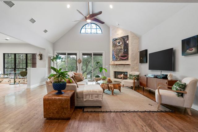 111 Hidden CRK, Wimberley, TX 78676