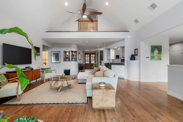 111 Hidden CRK, Wimberley, TX 78676