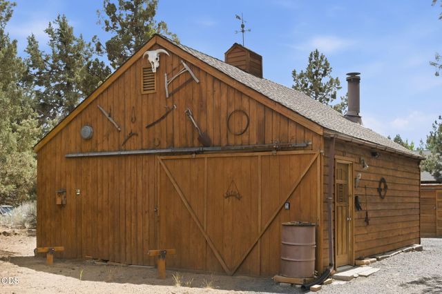 63517 JD Estates Drive, Bend, OR 97701