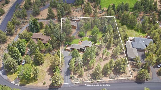 63517 JD Estates Drive, Bend, OR 97701