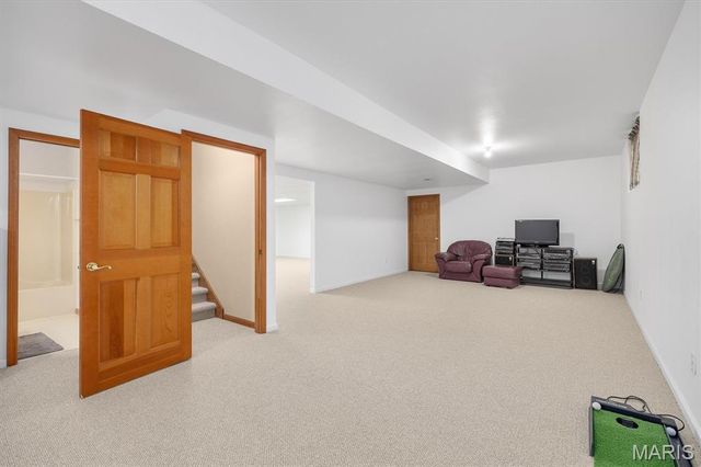 237 W Waters Edge Drive, Shiloh, IL 62221
