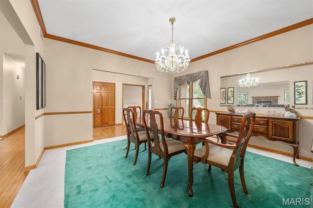 237 W Waters Edge Drive, Shiloh, IL 62221