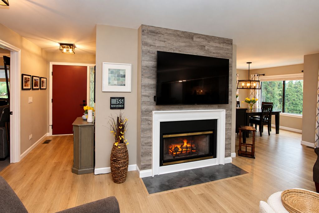 873 W Longmeadow Court, Lake Barrington, IL 60010 — photo 4