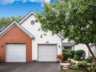 2196 Victoria Park Drive, Columbus, OH 43235