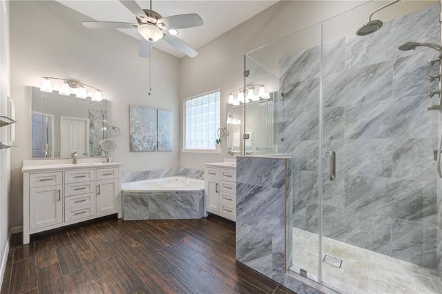 16812 Mustang Trail Drive, Magnolia, TX 77355