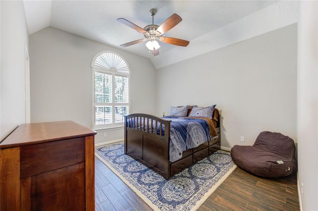 16812 Mustang Trail Drive, Magnolia, TX 77355
