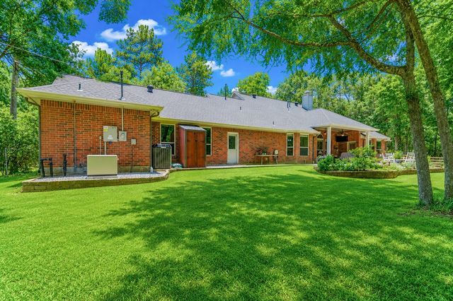 16812 Mustang Trail Drive, Magnolia, TX 77355