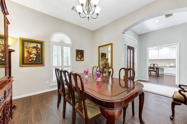 16812 Mustang Trail Drive, Magnolia, TX 77355