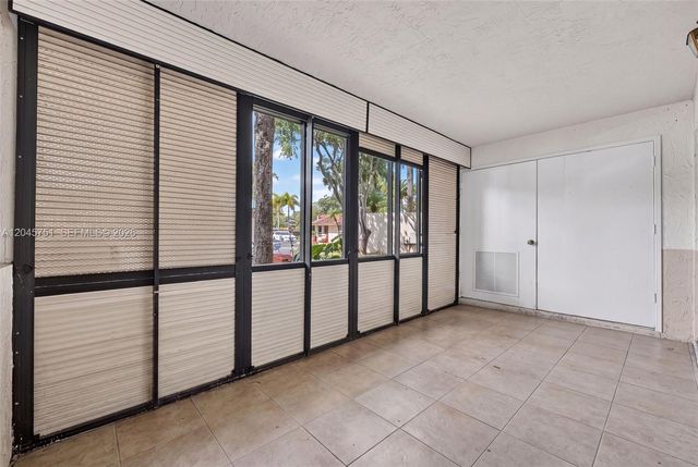20065 NE 3rd Ct 5, Miami, FL 33179