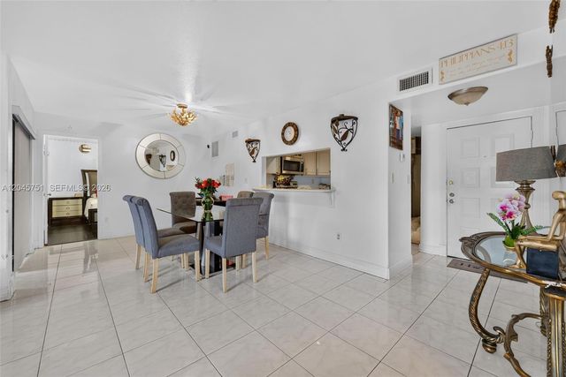 20065 NE 3rd Ct 5, Miami, FL 33179