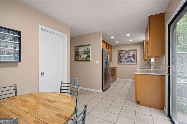304 Parkaire Crossing, Marietta, GA 30068