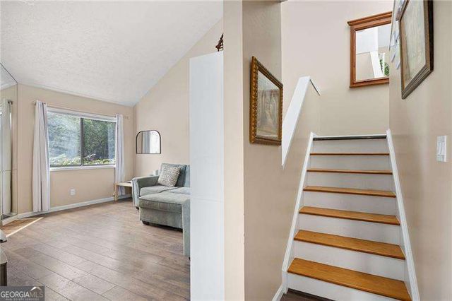 304 Parkaire Crossing, Marietta, GA 30068