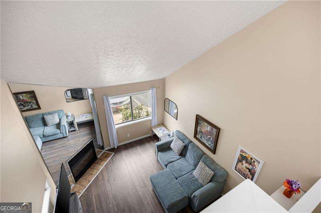 304 Parkaire Crossing, Marietta, GA 30068