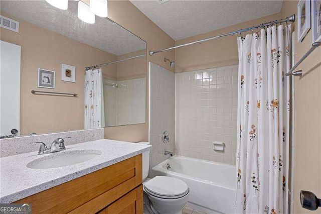 304 Parkaire Crossing, Marietta, GA 30068