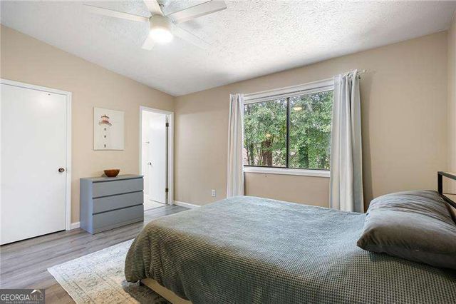 304 Parkaire Crossing, Marietta, GA 30068