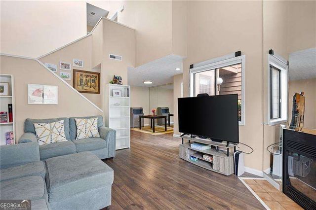 304 Parkaire Crossing, Marietta, GA 30068