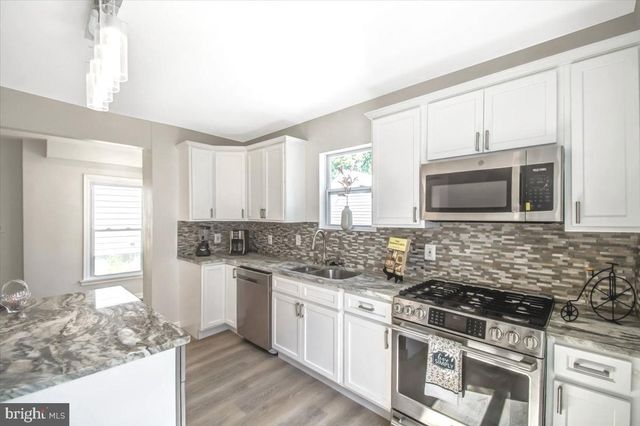516 HARWOOD AVENUE, Baltimore, MD 21212