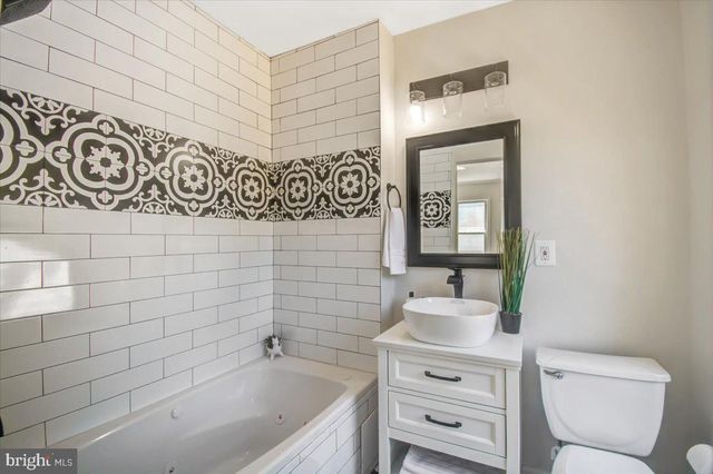 516 HARWOOD AVENUE, Baltimore, MD 21212