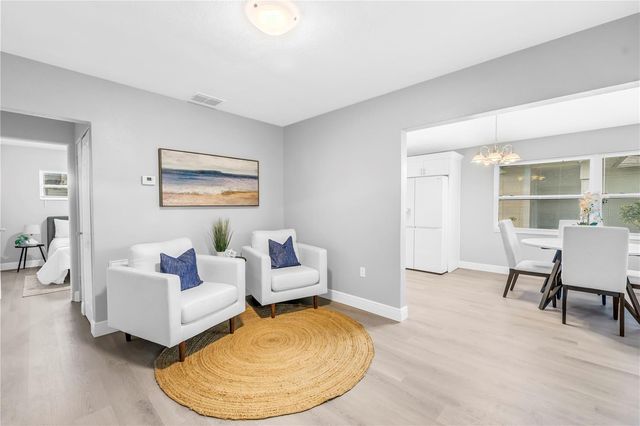 4027 7TH STREET S, St Petersburg, FL 33705