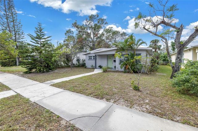 4027 7TH STREET S, St Petersburg, FL 33705