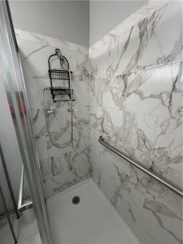 2938 Los Flores, Lynwood, CA 90262