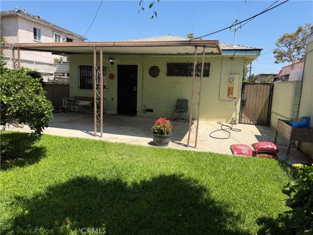 2938 Los Flores, Lynwood, CA 90262