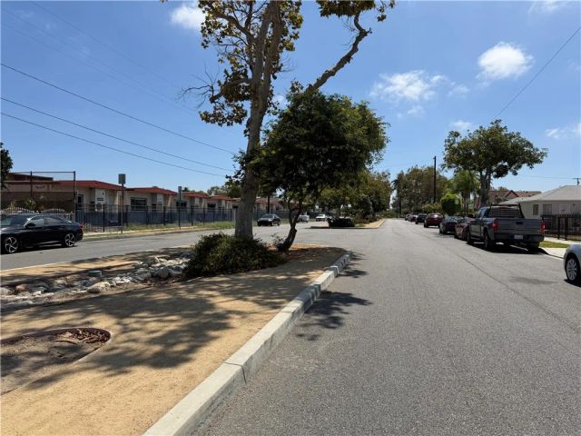 2938 Los Flores, Lynwood, CA 90262