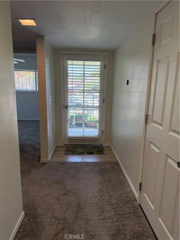 2938 Los Flores, Lynwood, CA 90262