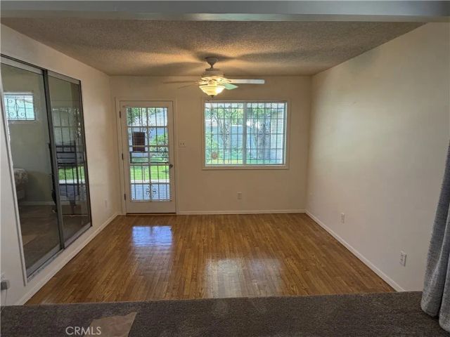 2938 Los Flores, Lynwood, CA 90262