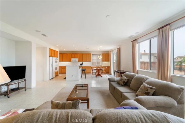 17191 Greentree Drive, Riverside, CA 92503